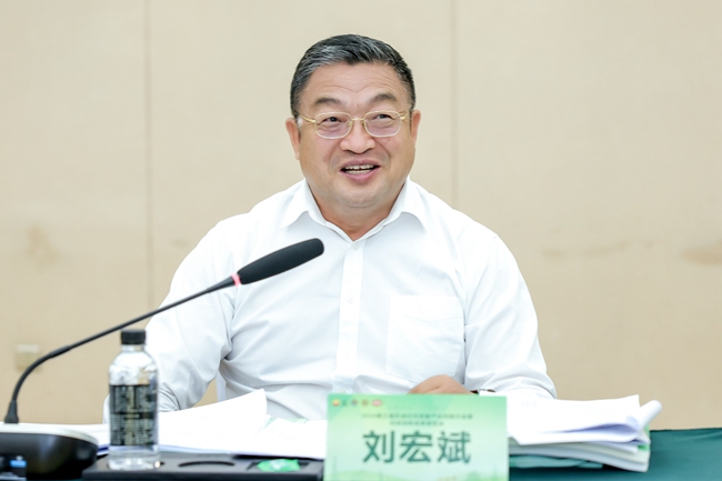 第三届石油石化装备产业科技大会暨科技创新成果展览会在西安召开(图3)