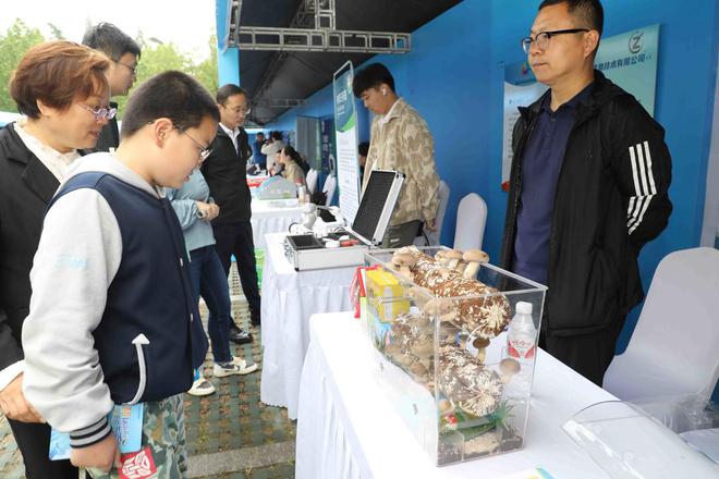 科技盛宴彰显科学风采！青岛市科技活动周播撒创新的种子(图7)